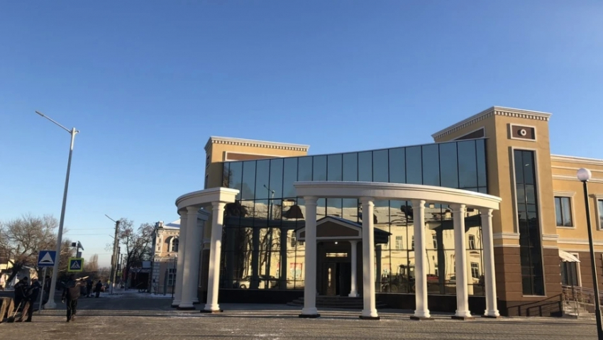 В Боброве будут ремонтировать Дворец бракосочетания, построенный в 2018 году