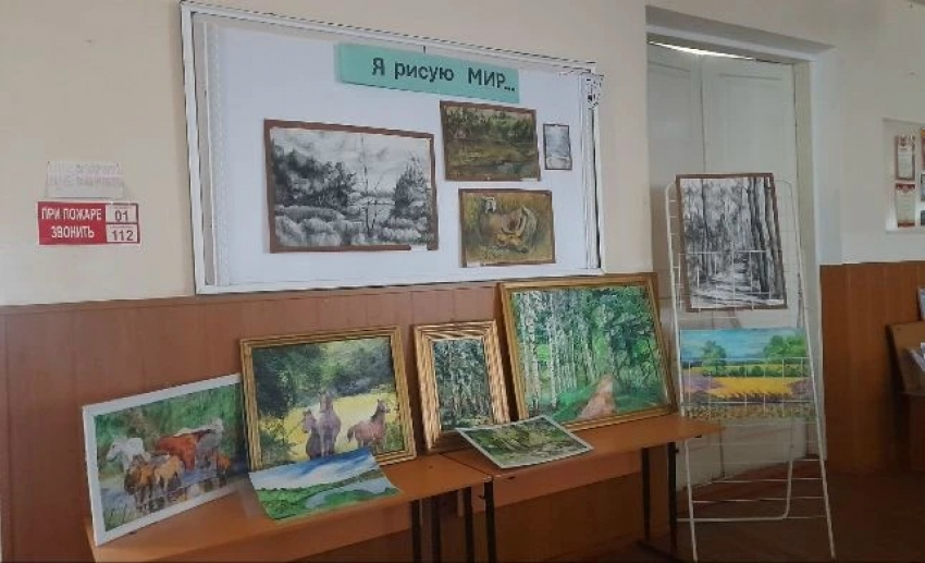 Жителей Таловского района приглашают на выставку местных художников